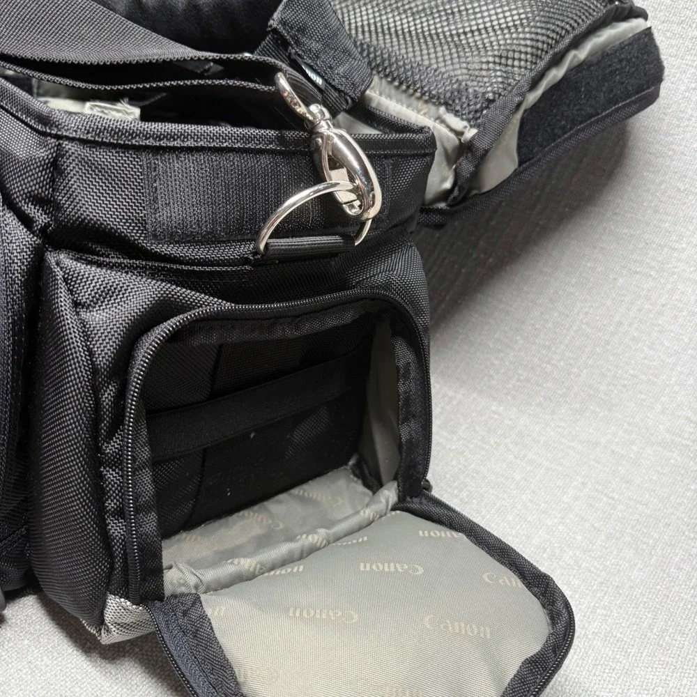 Canon Deluxe Gadget Bag Black Camera Shoulder Case Adjustable Dividers DSLR